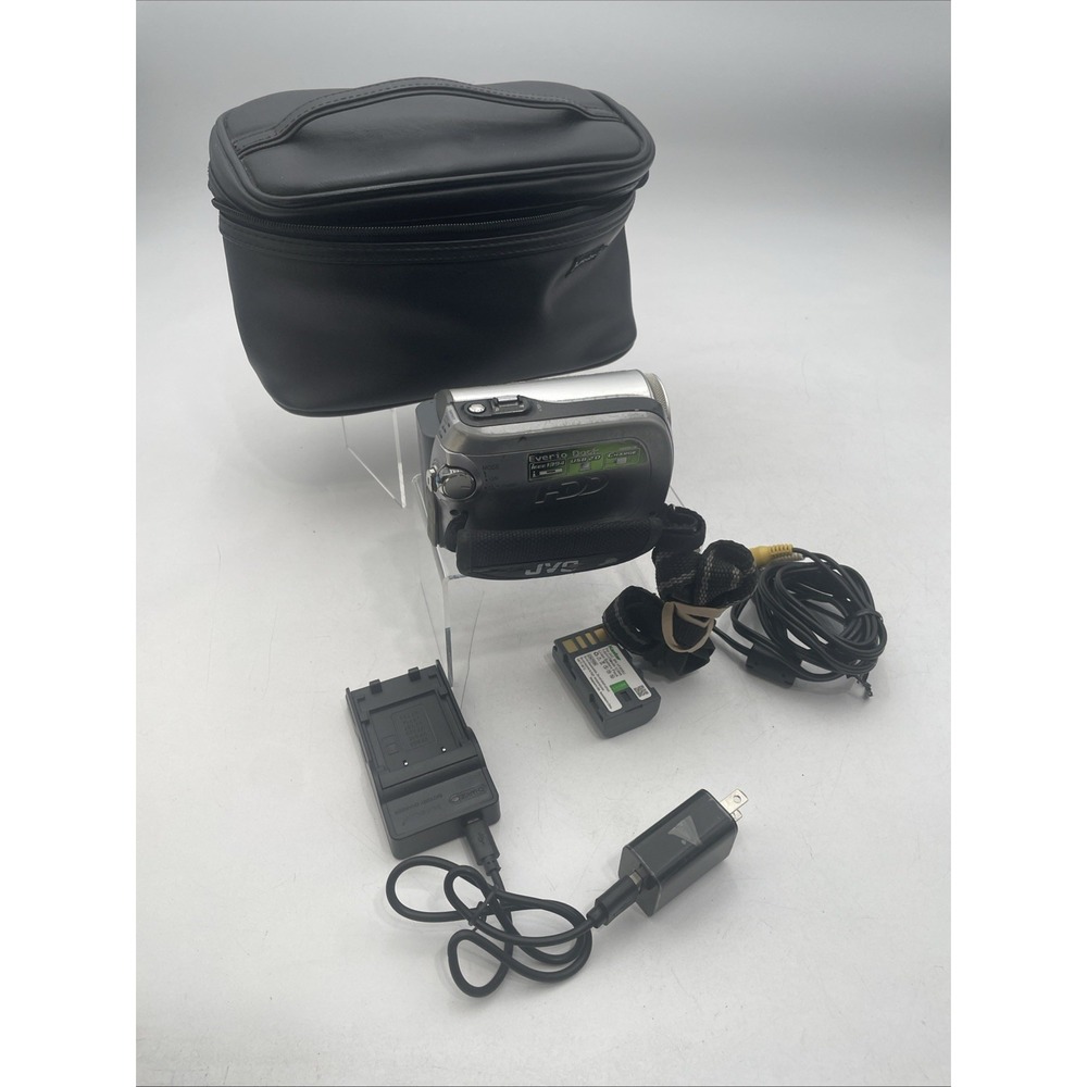 JVC Everio 30GB GZ-MG155U Hard Disk Camcorder+2 Batteries+Charger+SD Card+Case